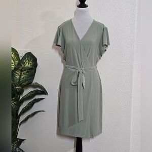 🌿"Nine West" women dress, pistachio green,  size Large.